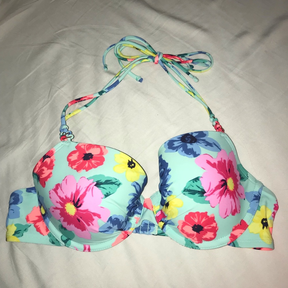 Aerie 36 C floral wired swim top